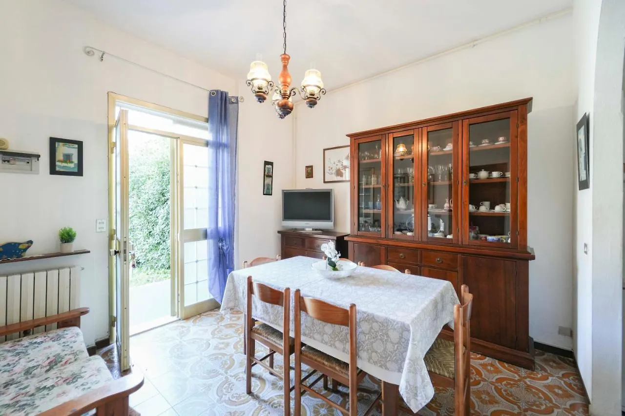 125 - Casa San Lorenzo, 15 Minuti A Piedi Mare Spiaggia Moneglia 0*,