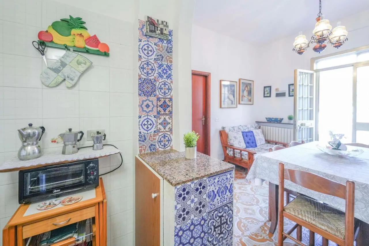 125 - Casa San Lorenzo, 15 Minuti A Piedi Mare Spiaggia Moneglia 0*,