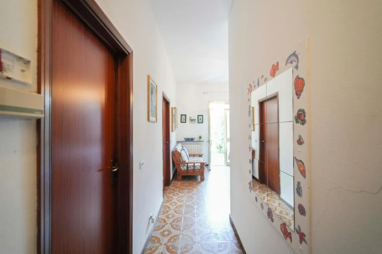 125 - Casa San Lorenzo, 15 Minuti A Piedi Mare Spiaggia Moneglia Italy